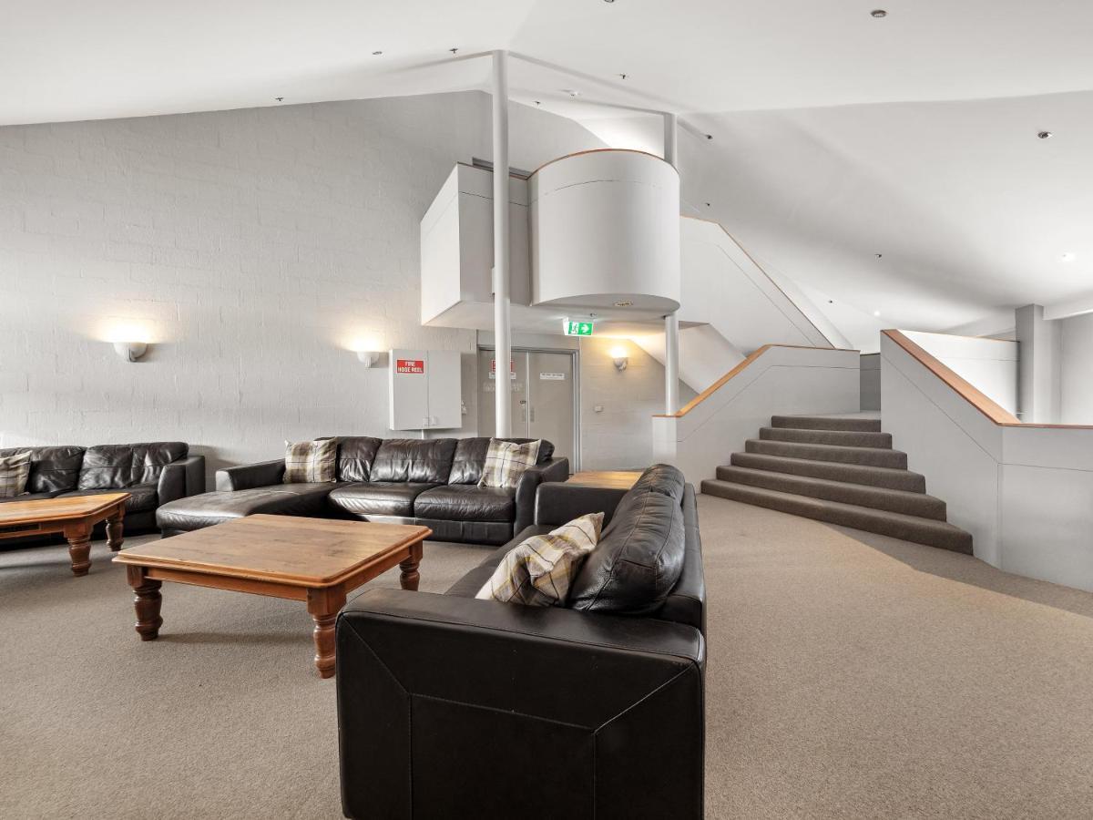 Perisher Manor Hotel ペリッシャー・バレー エクステリア 写真