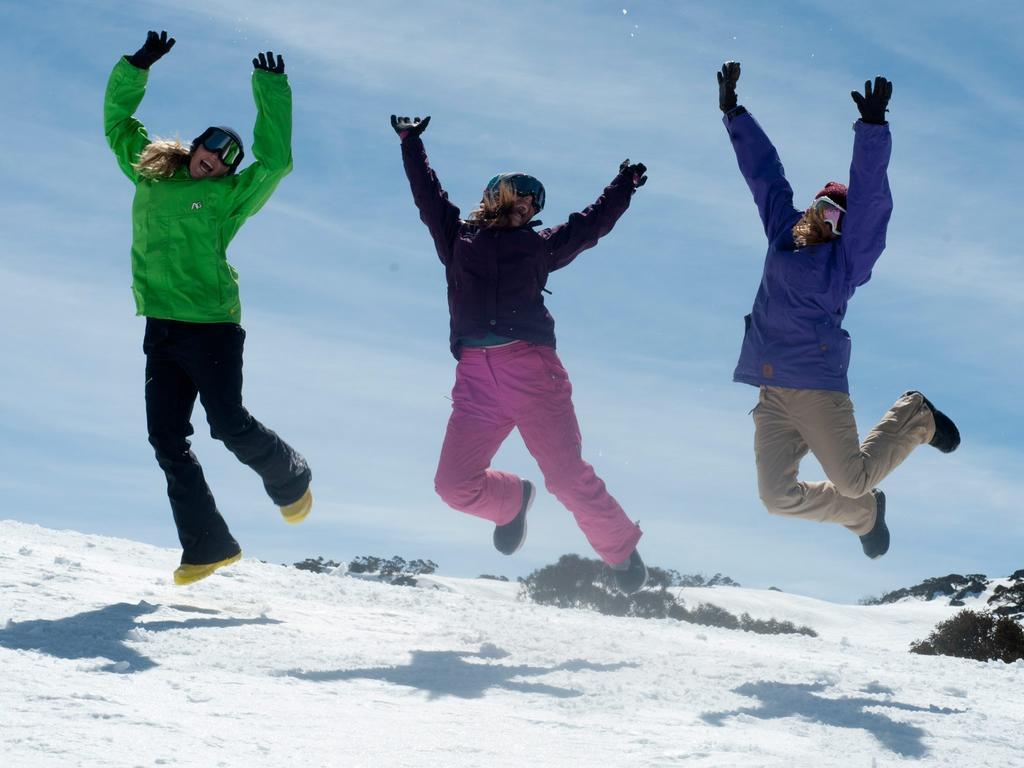 Perisher Manor Hotel ペリッシャー・バレー エクステリア 写真
