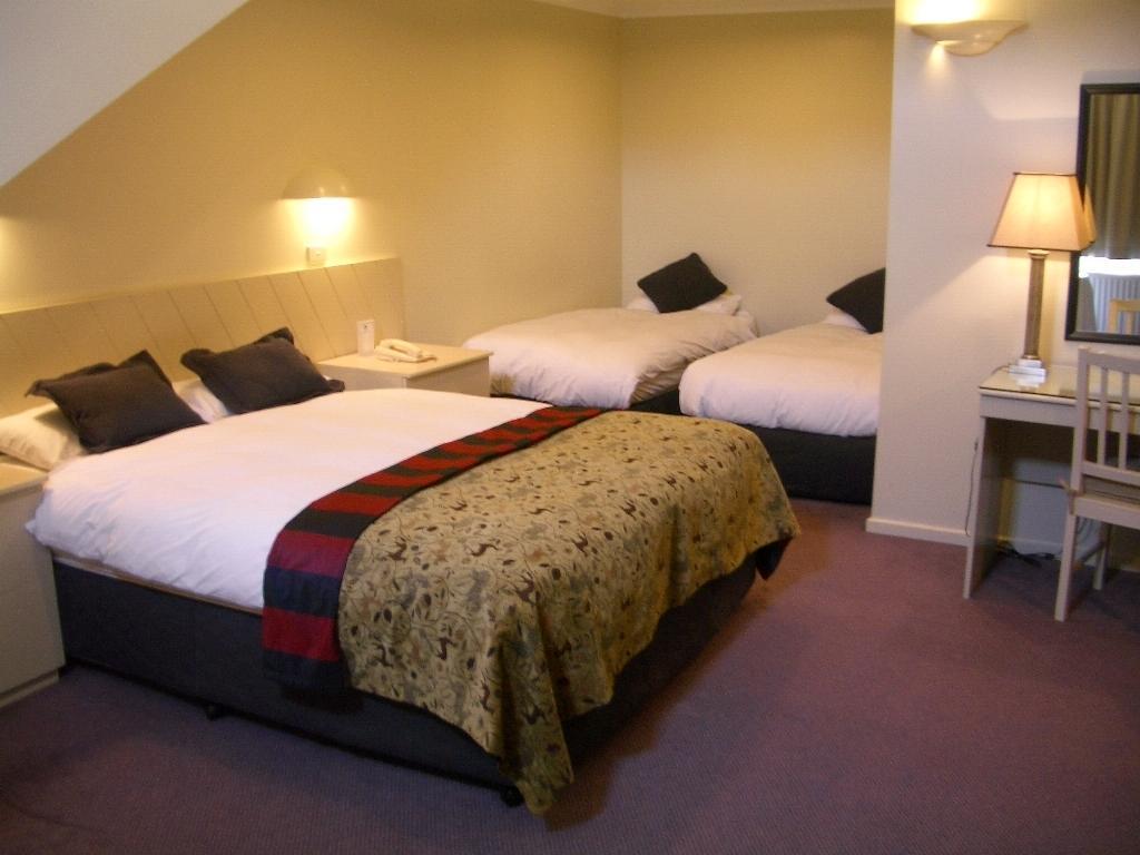 Perisher Manor Hotel ペリッシャー・バレー エクステリア 写真